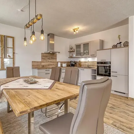 Ferienchalets Zum Lebzelter Mit Sauna Und Whirlpool * Freyung