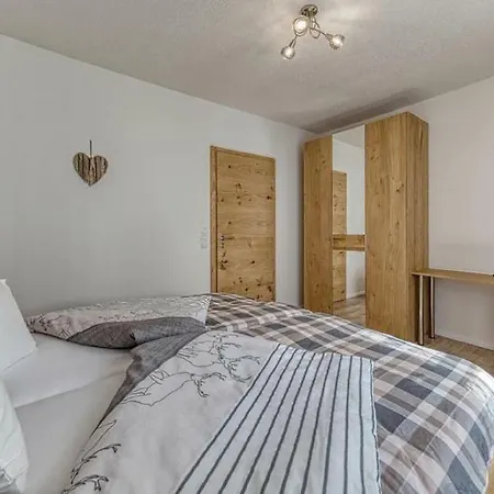 Und Ferienchalets Zum Lebzelter Chalet *